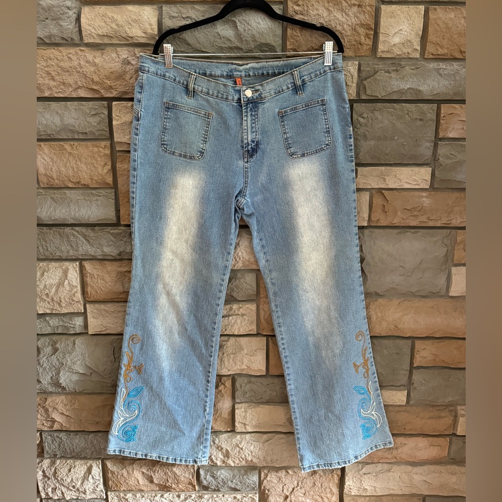 Hippie/Bohemian low rise bell bottom jeans